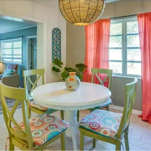  Holiday home Happy Days At Two Oaks Entire Minutes From Beautiful Lake Hollingsworth